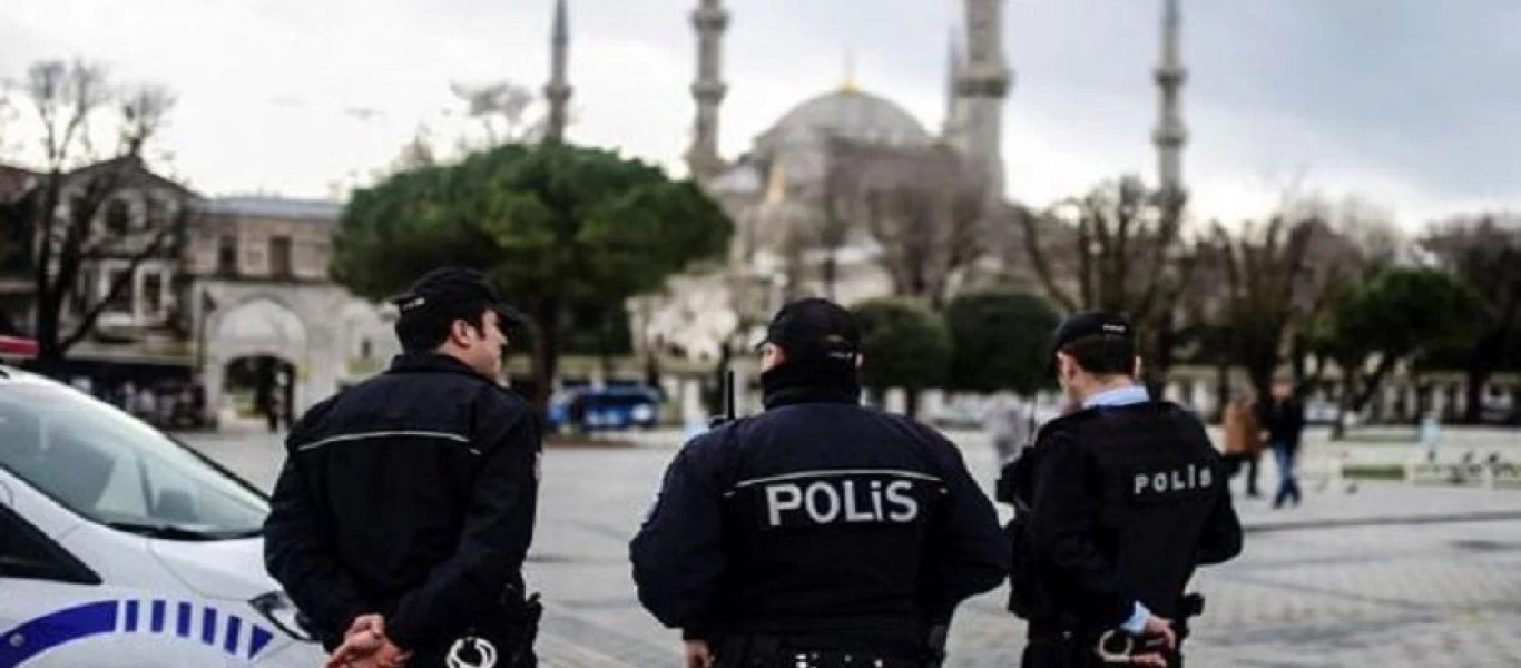 Τουρκία: Άνδρας μαχαίρωσε την πρώην σύζυγό του στη μέση του δρόμου